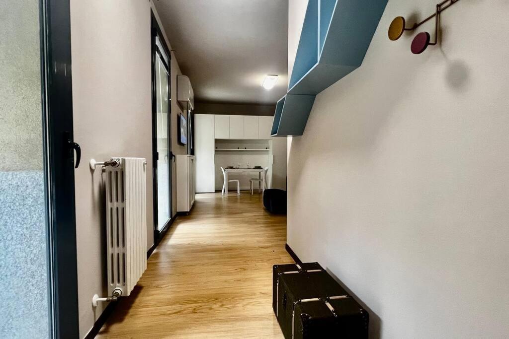 Urban House - Comfy Flat Navigli Milan Center Apartman Kültér fotó
